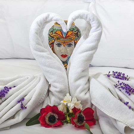 Porta Del Tocco Design Rooms Таормина Екстериор снимка